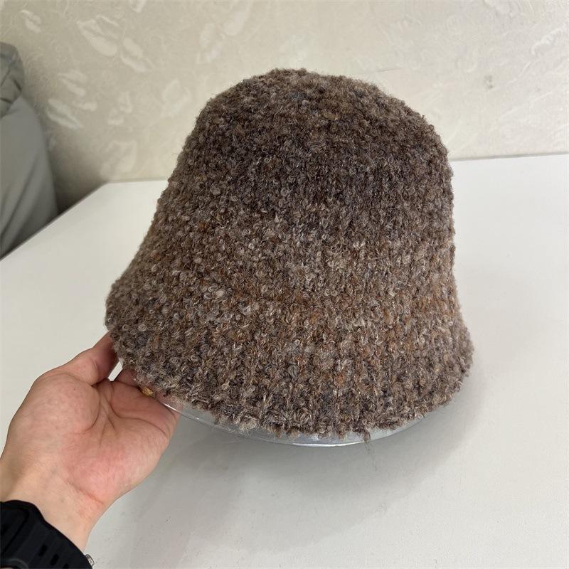 

Color matching knitted woolen fisherman s hat children s autumn and winter face small bucket hat versatile big head circumference basin hat M（56-58cm） темно-коричневого
