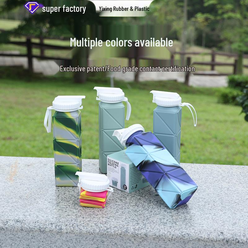 

Силиконовая складная бутылка для воды - Портативная для велоспорта, кемпинга, бега и путешествий 620ml