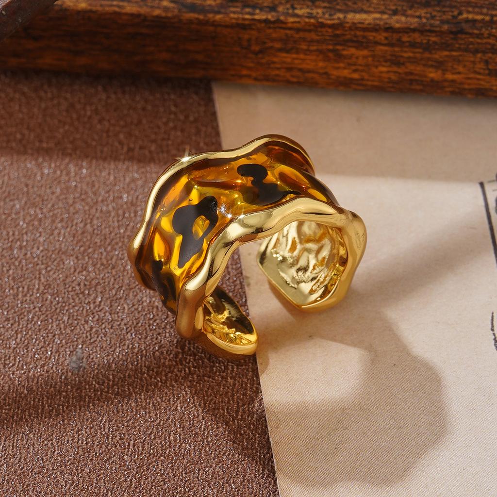 Retro court style painted stud earrings color matching flower glaze enamel design ring simple atmosphere high-end earrings