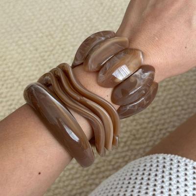 Punk Braun Kaffee Harz Acryl Armreifen Hip Hop Unregelmäßig Kpop Geometrisch Breite Armreifen Für Frauen Armband Pulseras Schmuck