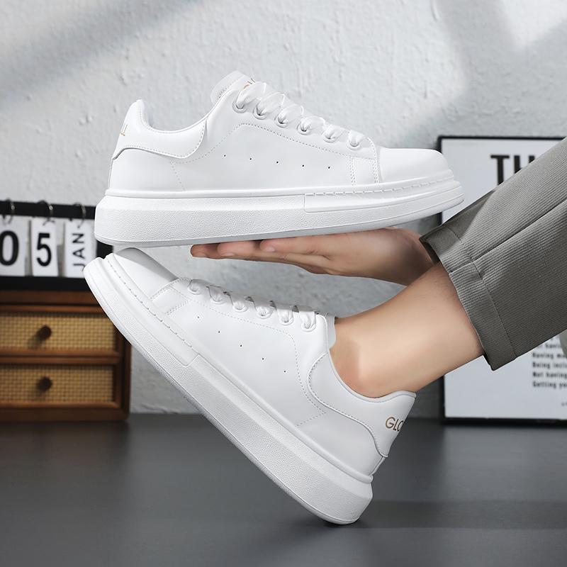 Men 's Casual Four Seasons Fashion Skateboarding  Students Comfortable Sneakers Boys Trending Soft Sole Breathable Shoes