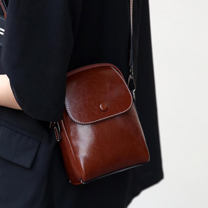 Leather Small Bag for Spring and Summer, Trendy Oil Wax Cowhide Phone Bag, Retro Crossbody Bag, Single Shoulder