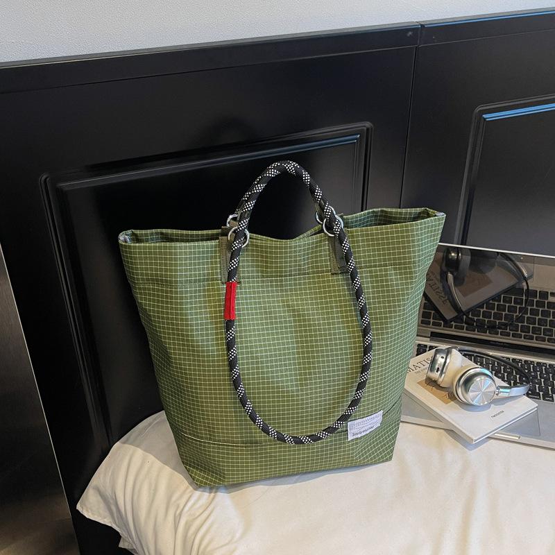 Climbing rope outdoor waterproof lightweight casual nylon bag women's strong wear-resistant large-capacity commuter tote bag
