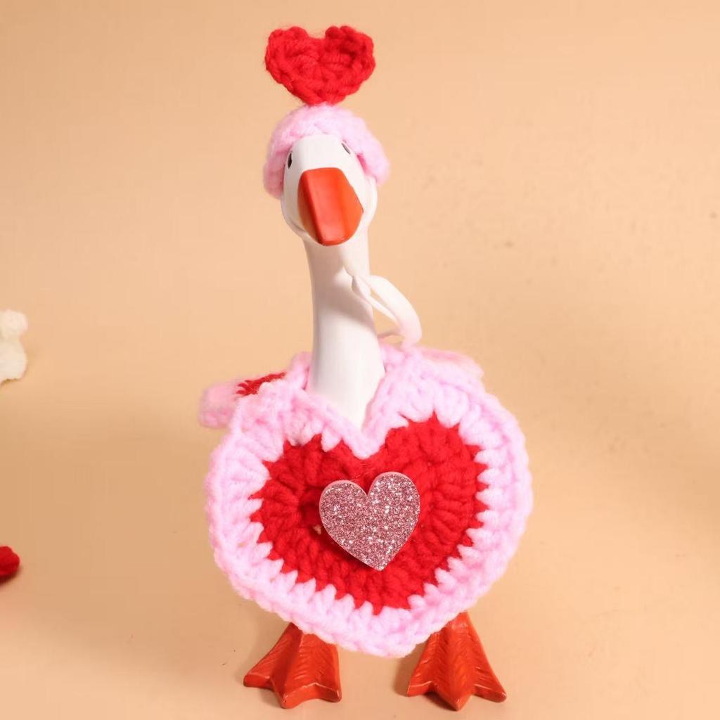 Valentine's Pearl Desktop Goose Set with Mini Knitted Hat & Adjustable Wings Clothing