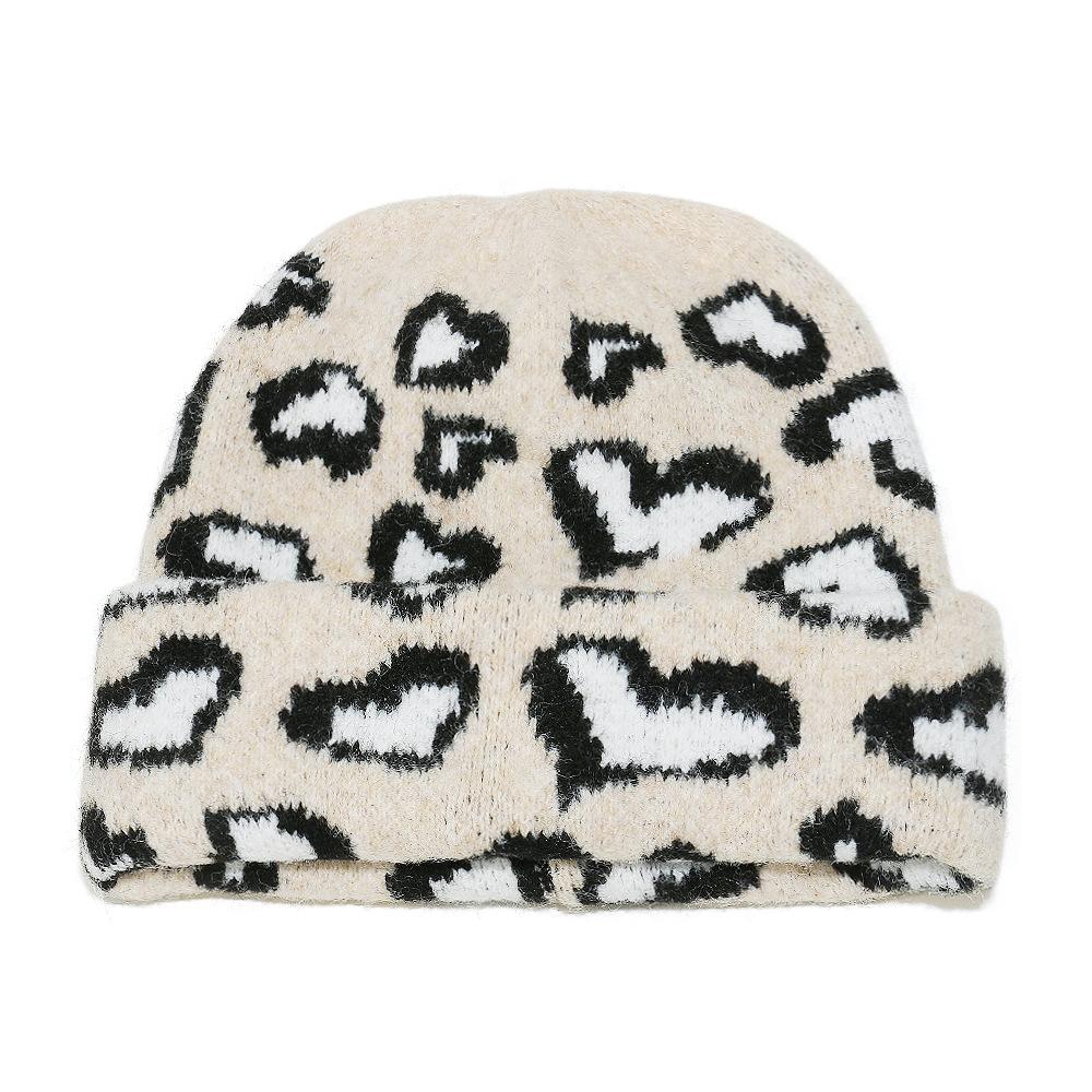 

2025 autumn and winter new warm winter hat children s fashion versatile ear protector pullover hat leopard print knitted hat cold hat M（56-58cm） бежевий