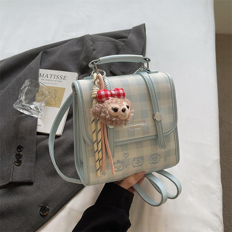 Schoolbag fashionable foreign style simple personality 1011 spring new bag fashion leisure trend backpacker niche backpack