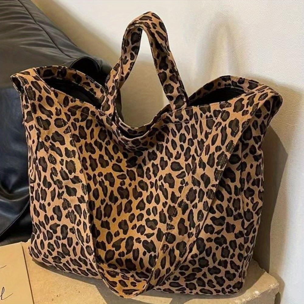 Large-Capacity Leopard Print Canvas Tote Bag for Women Durable Fashionable Shoulder Bag with Zip Closure and Polyester Lining Stylish Tote Bag