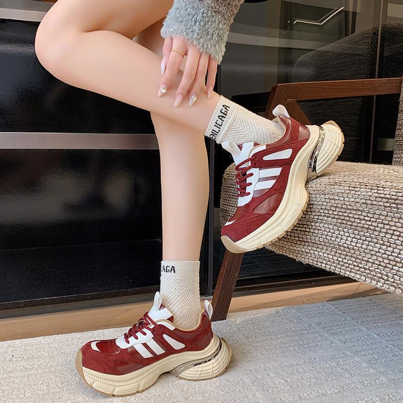 

Ретро цветовая блокировка, спортивные моральные кроссовки для тренировок, женские, осень-зима 2025, взрывная мода, повседневные кроссовки на шнуровке, кроссовки для бега 38 бордовый