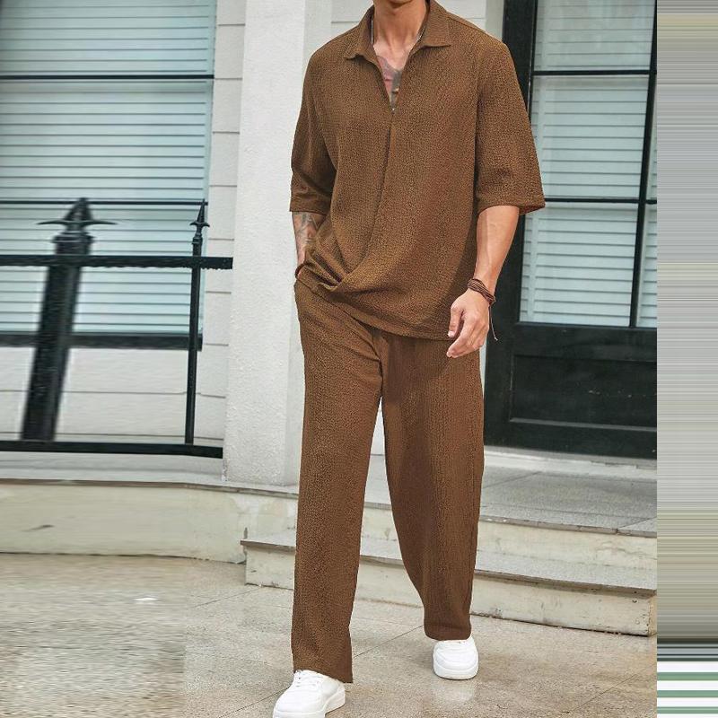 Completo da due pezzi con camicia alla moda e pantaloni casual da uomo in tinta unita estivo