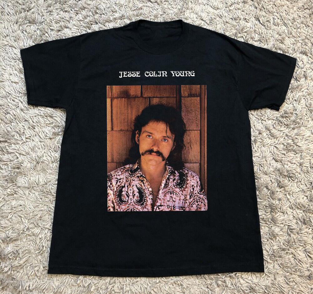 РЕДКАЯ ХЛОПКОВАЯ ФУТБОЛКА UNISEX 1973 ГОДА С ПЕСНЕЙ JESSE COLIN YOUNG Черная Все Размеры XXXL