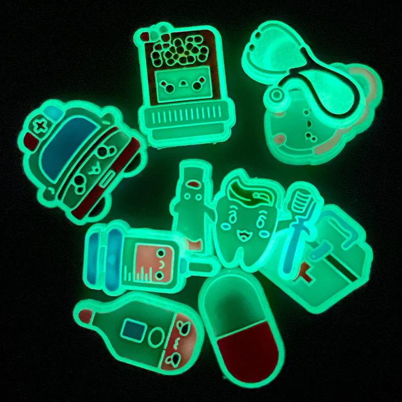 1Pcs Luminous Nurse Shoe Decoration Shoe Charms Pin for Cute Stethoscope Syringe Pill Medical Shoes Charms Clog Women Man
