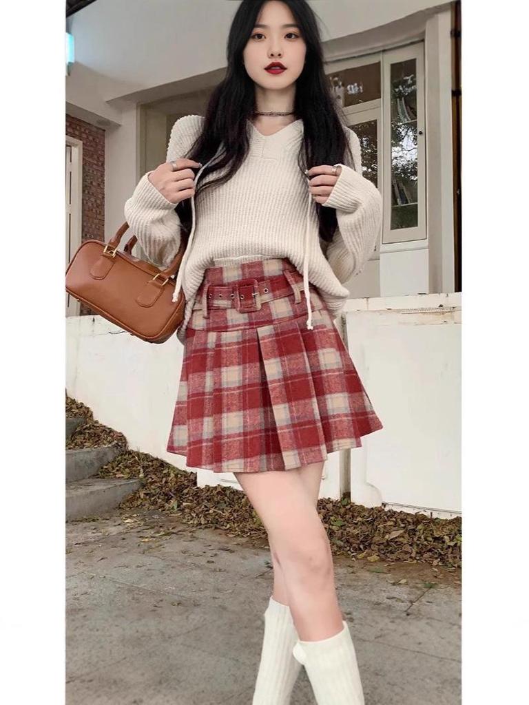 Autumn 2025 Plus Size High-Waist Plaid Pleated Skirt for Women