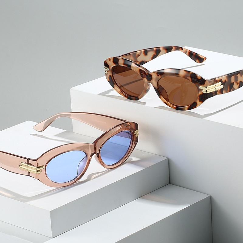 Fashionable Cat Eye Sunglasses Street Props Square Frame UV Protection Stylish Versatile High End for Men Women UV400