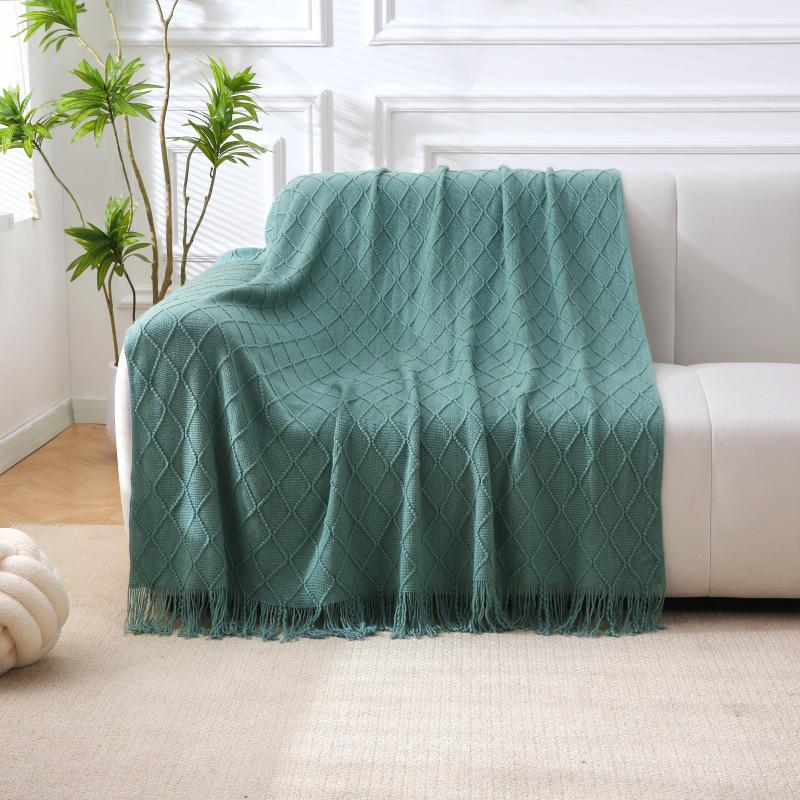 "Capa de Sofá Tricotada e Manta Estilo Europeu – Design Versátil para Quatro Estações para Escritório, Cama ou Sofá"