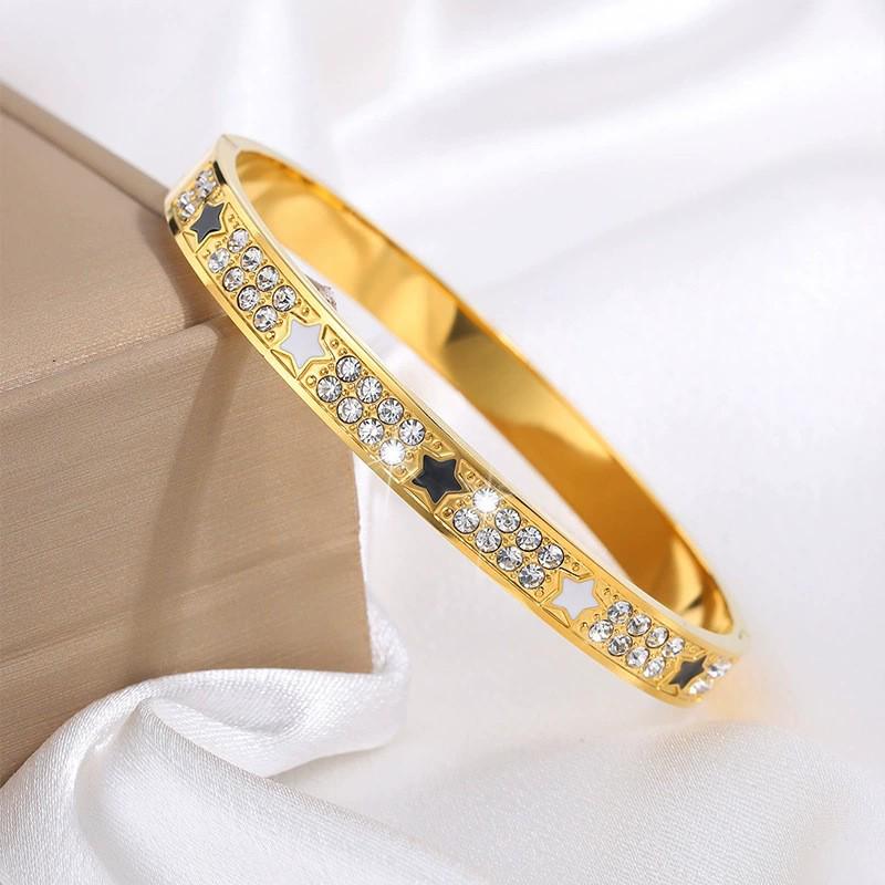 Starry Sky Full Diamond Titanium Steel Bracelet – Versatile, No-Fade Silver Women's Fashion Accessory