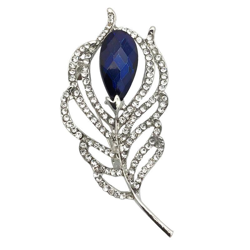 High-Grade Pearl Flower Brooch Scarf Pin for Women and Men