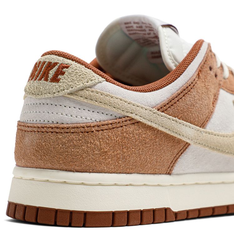 Nike Dunk Low Medium Curry