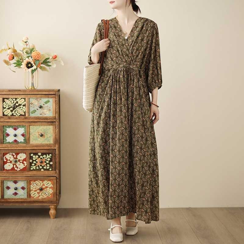 Spring and Summer New Seven-quarter-sleeved Literary French Medium-sleeved Cross-neck Coffee Break Dress