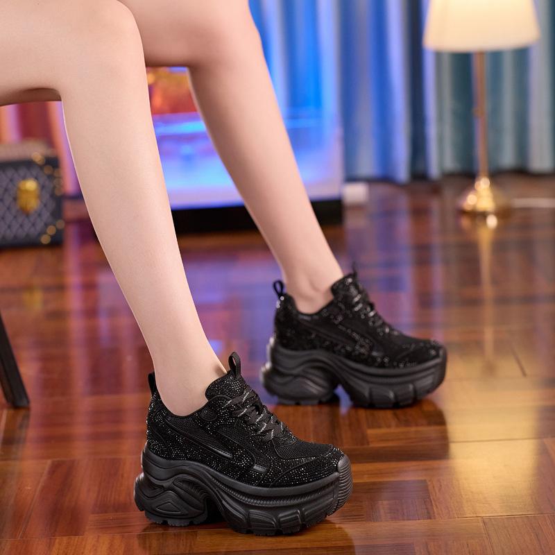 

Inner heightening platform dad shoes women s autumn fashion campus style new muffin casual sports shoes 68 39 чорний