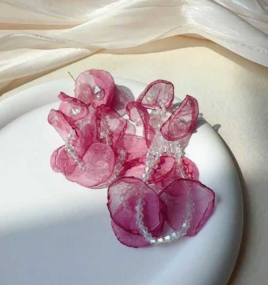 Resort Style Sunflower Earrings - Spring/Summer 2025 Collection for Women