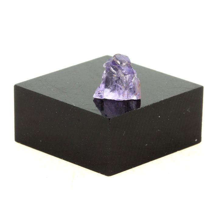 Pierres et Minéraux. Scapolite. 1.30 ct. Mpwapwa District, Dodoma Region, Tanzanie.