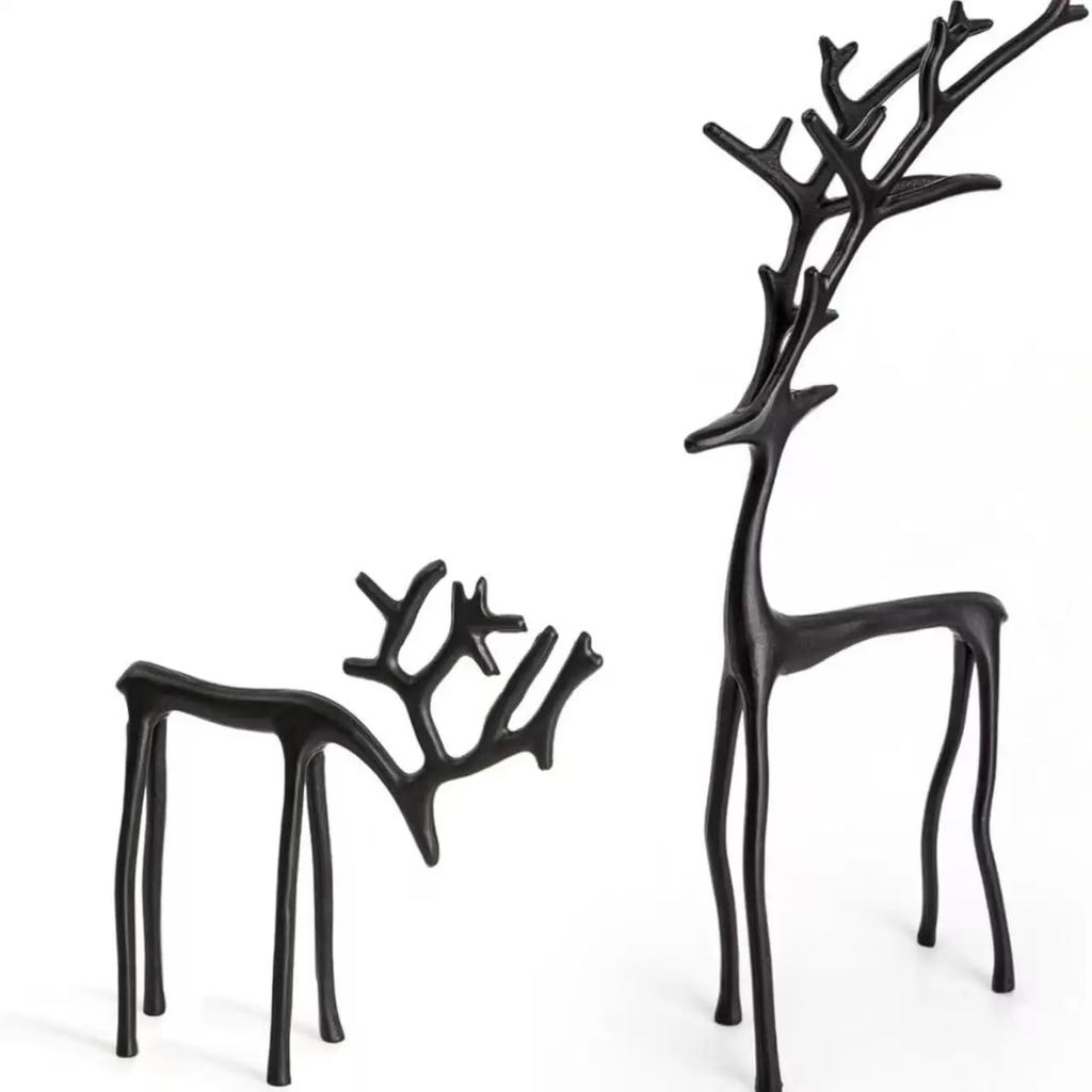 Alloy Black Reindeer Statues Christmas Decorations Modern Xmas Figurines Elegant Indoor Holiday Decor Table Centerpieces Xmas