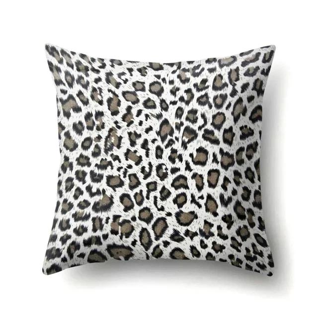 Animal Leopard Print Pattern Double-Sided Printed Pillow Cover Short Plush Suitable Living Rooms Bedrooms Throw Cushion Cover