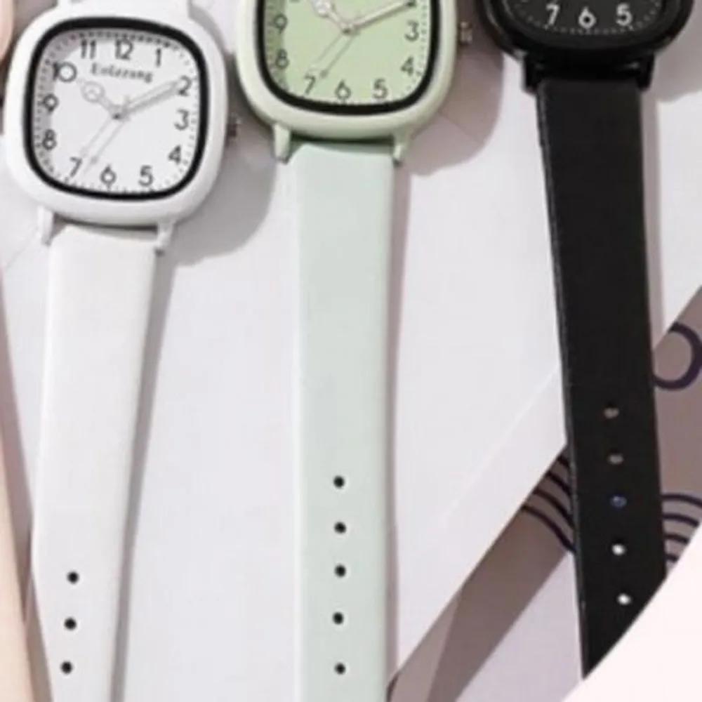 Square Women's Wristwatch Silicone Band Fashion Student Couple Daily Watch