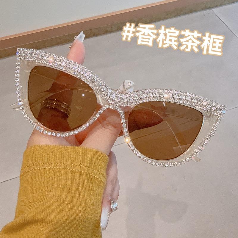 New Women Cat Eye Sunglasses Vintage Luxury Hand Made Sun Glasses for Woman Driving Travel Eyeglasses Female