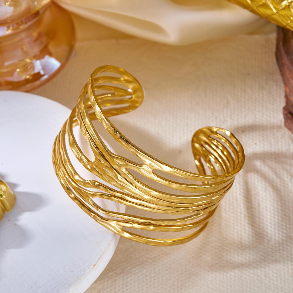 Übertriebene Metallschale Seestern Offene Armreifen für Damen Edelstahl Geometrisch Hohl Wickel Manschettenarmband Sommer Handgelenkschmuck