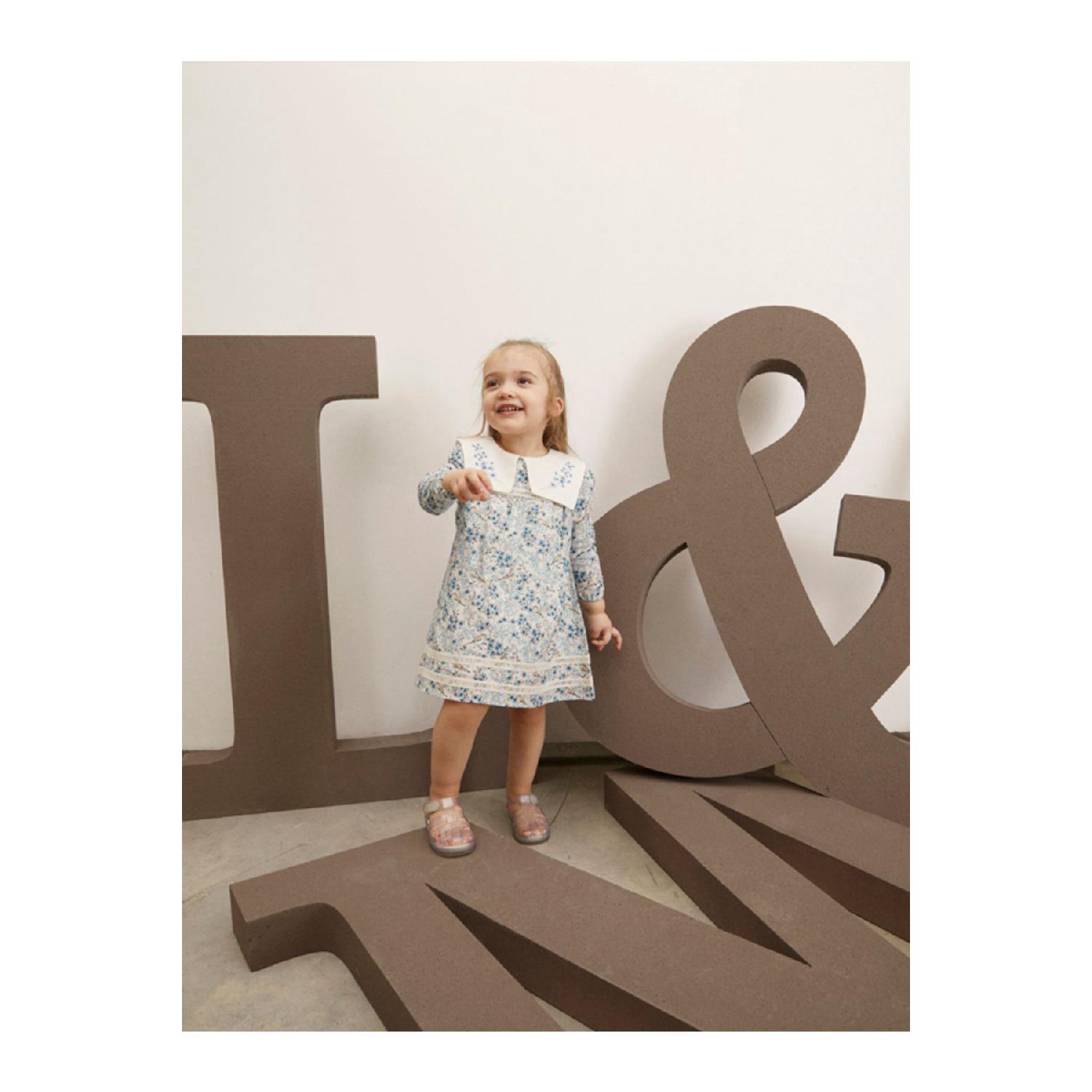 

Синее платье с вышивкой и длинными рукавами Bloomy Spring с узором 9-12 синий