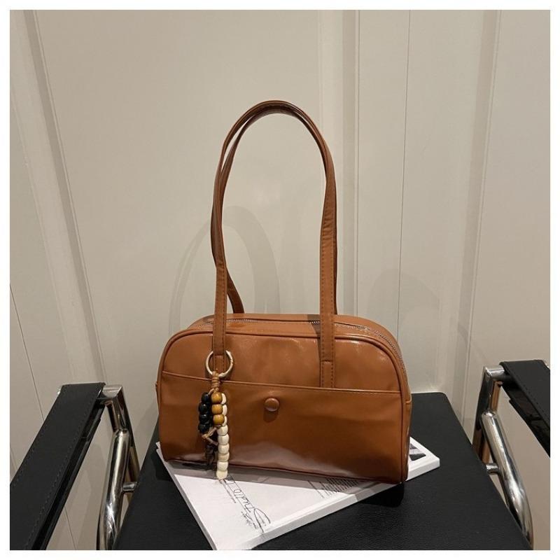 A Retro, Large-capacity, Casual, Daily Underarm Bag for Women with A Single Shoulder for Commuting