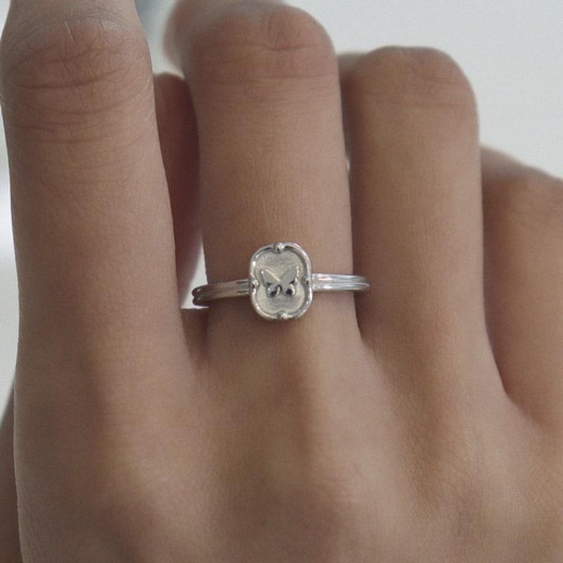 M.atur Like Butterfly Ring 04