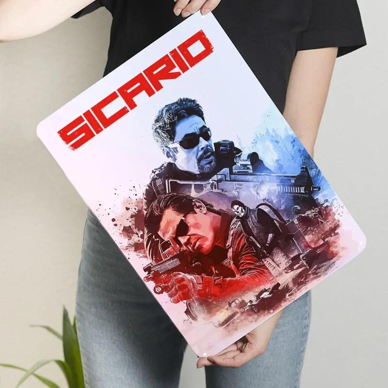 

Классический постер к фильму Сикарио Металлическая табличка Винтажное украшение Гостиная На заказ Жестяные таблички для настенного декора Ретро 7.9x11.8In(20x30cm)