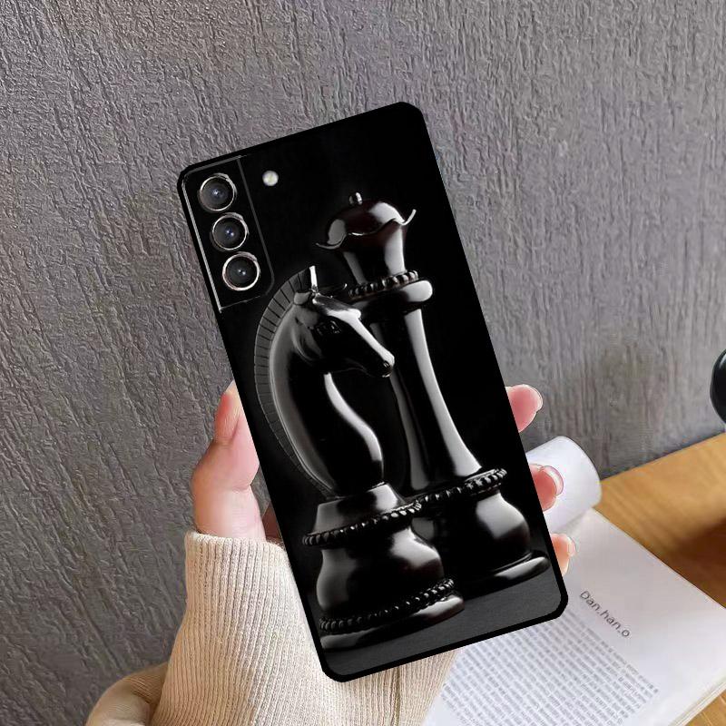 Chess Board Dark Horse Back Case For Samsung Galaxy S23 Ultra S20 S21 FE S9 S10 Plus Note 10 20 S22 Ultra Coque