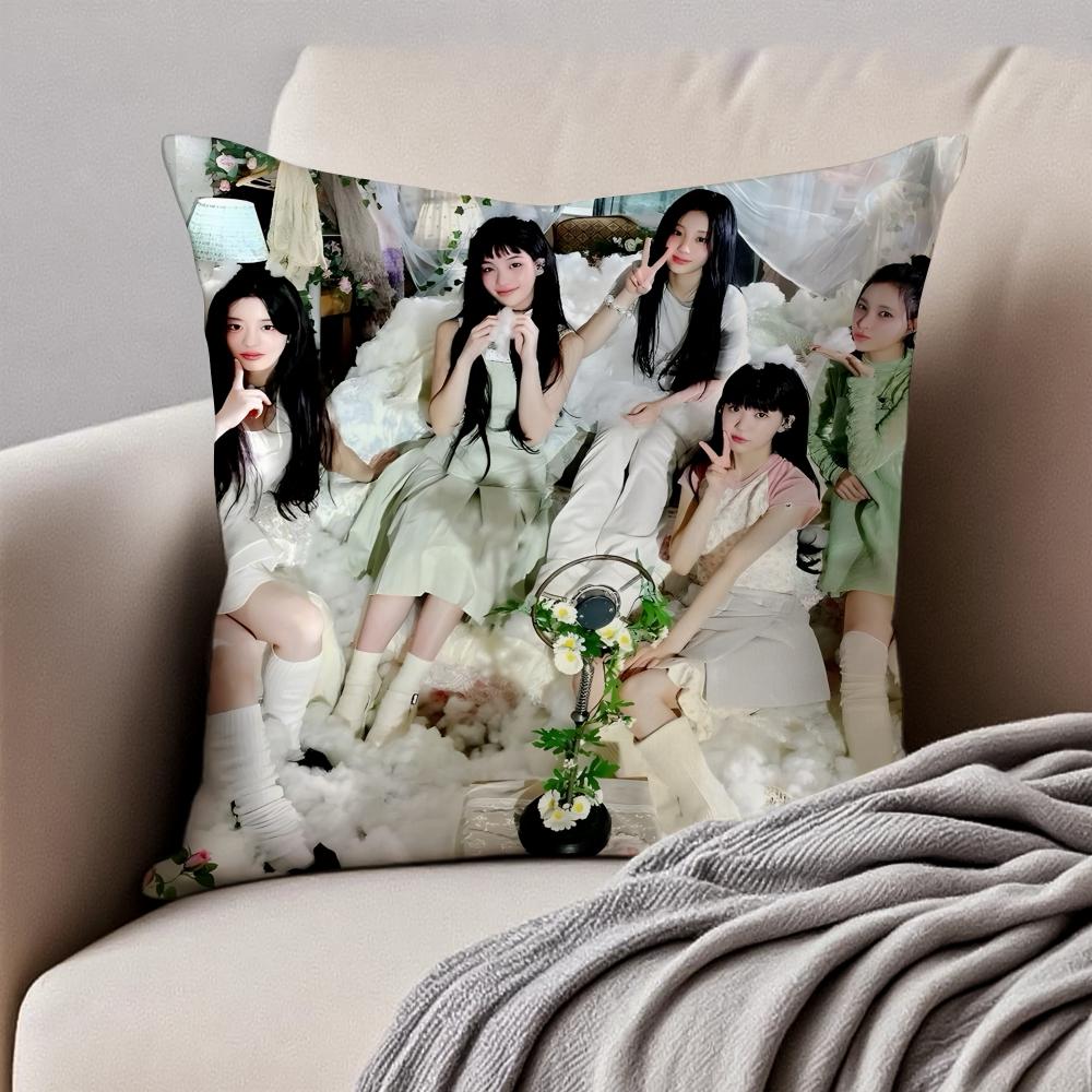 Frisches Niedliches Koreanisches Mädchen-K-Pop-Gruppe IILLIT Kissenbezug Kissenhülle Milbenschutz Unsichtbarer Reißverschluss Kurzer Plüsch Sofakissen
