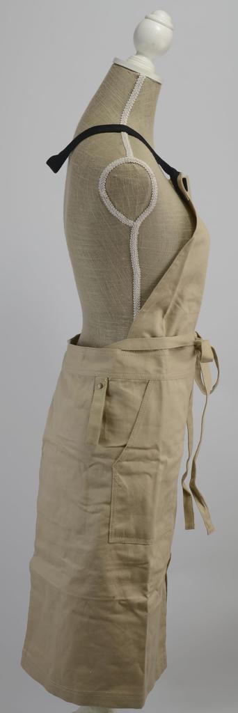 Friends Hill Long Apron Tool Stand Beige Halter Neck [WS-115-23] Unisex,