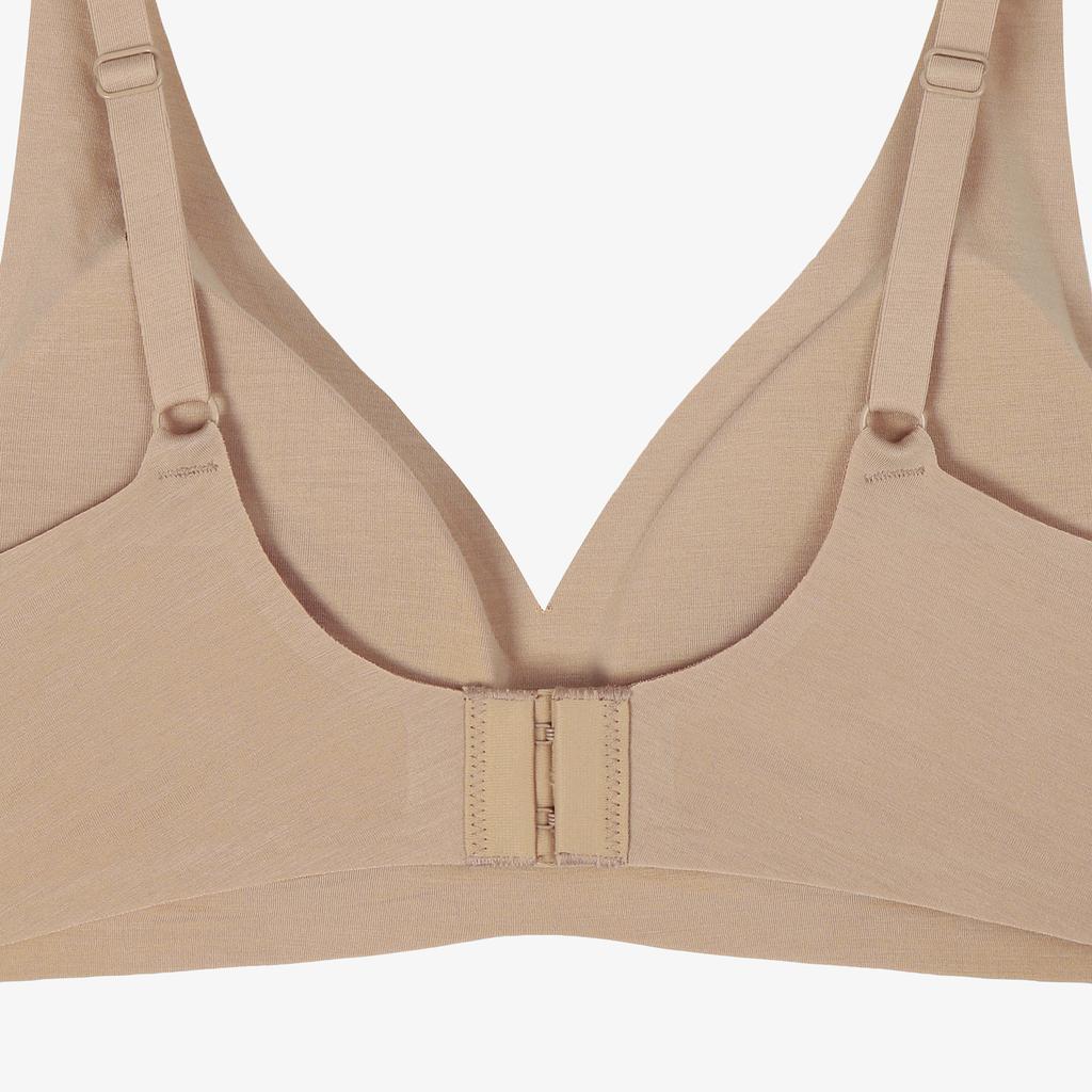 Hwillaeondeoweeo Fusing Basic Bra