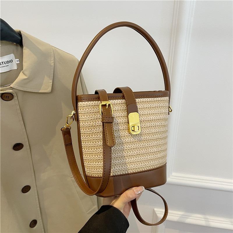 Good quality new splicing straw woven bag women's fashion shoulder crossbody woven bag