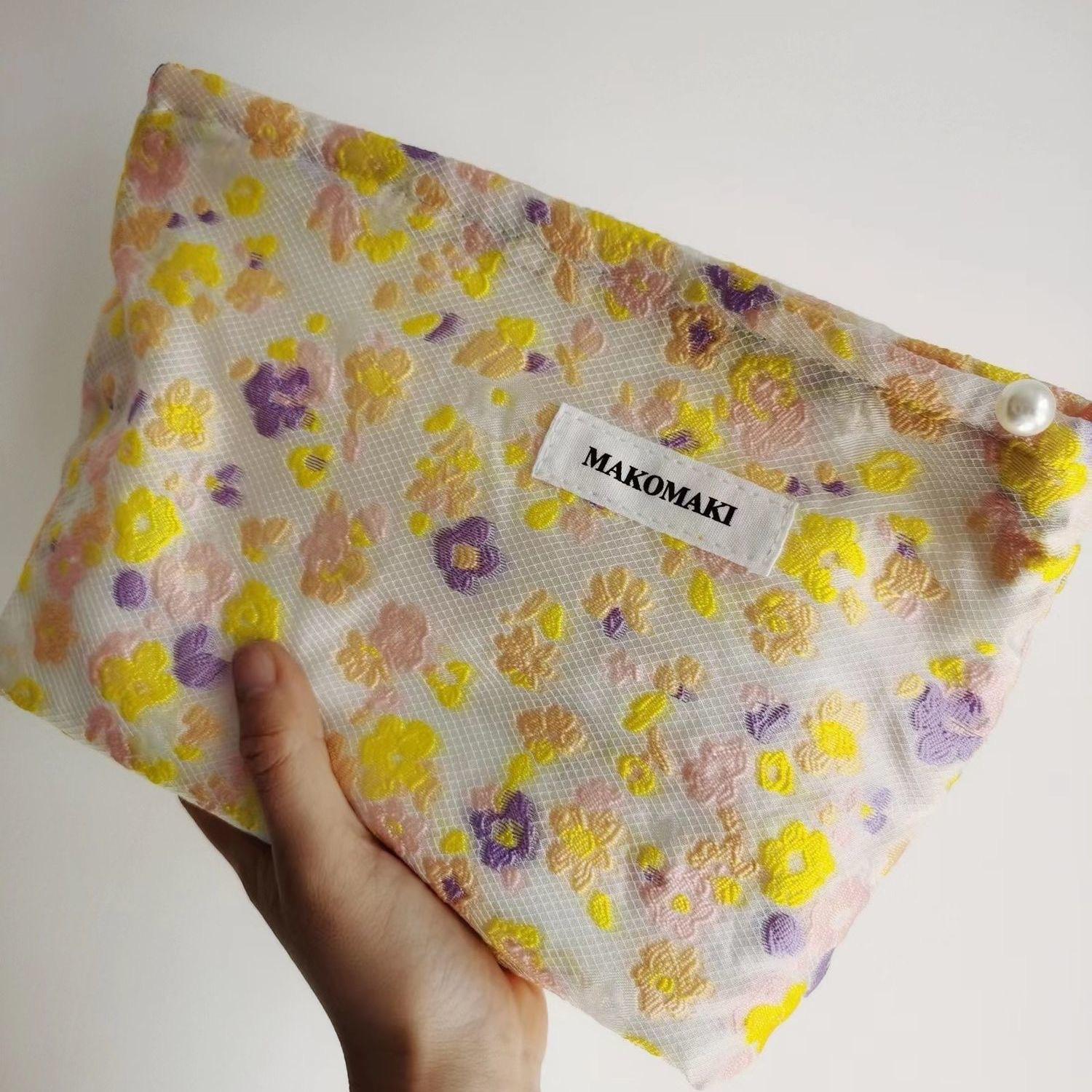 

Floral Print Large Capacity Makeup Bag Portable Ins Style Cosmetic Bag Toiletry Bag Jacquard Storage Organizer