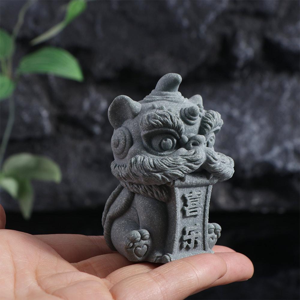 Artificial Stone Awakening Lion Ornament Artwork Lion Mascot Statue  Tabletop