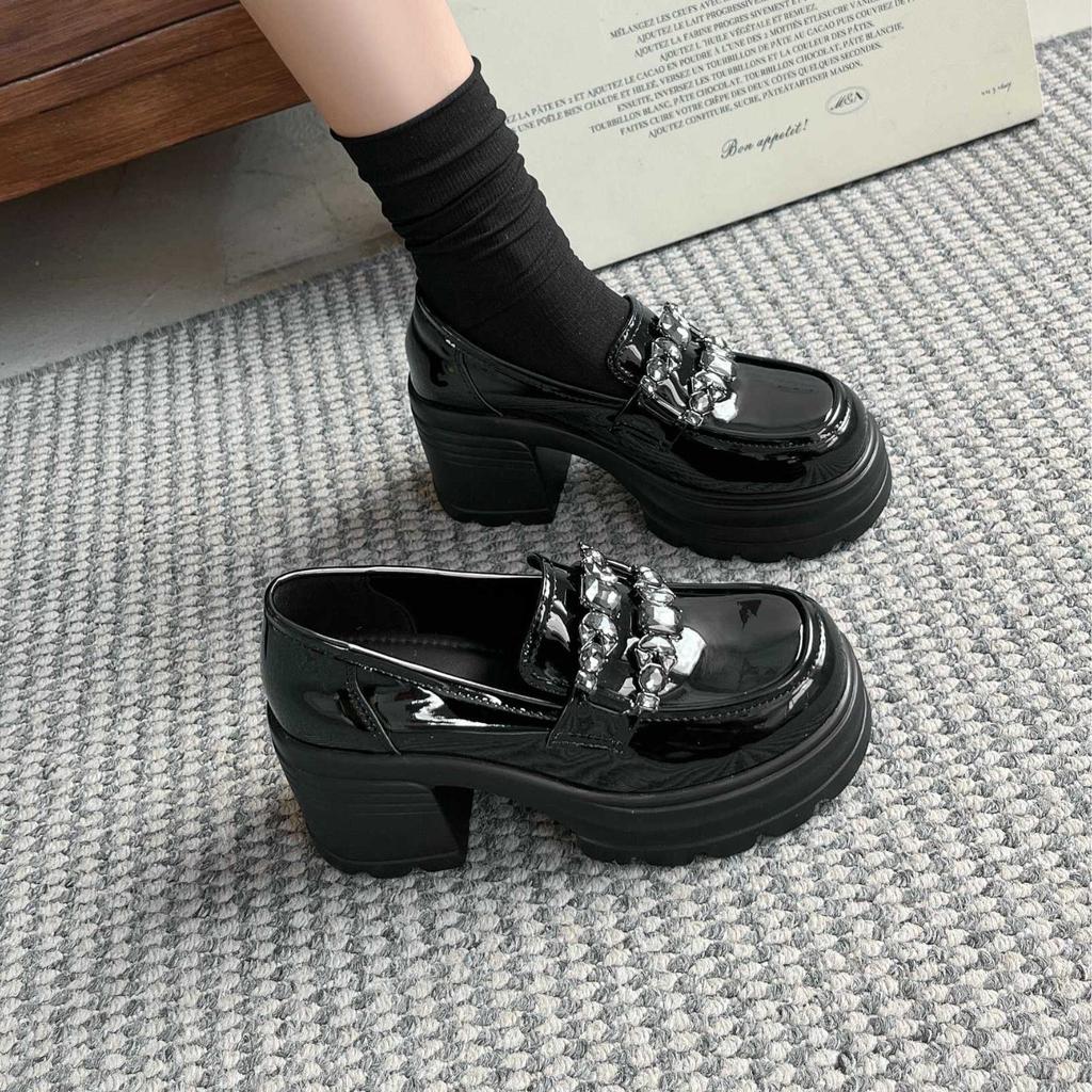 Muffin Thick-soled 8CM Cow Patent Leather Loafers Women's 2025 New Small Rhinestone One-pedal Small Leather Shoes