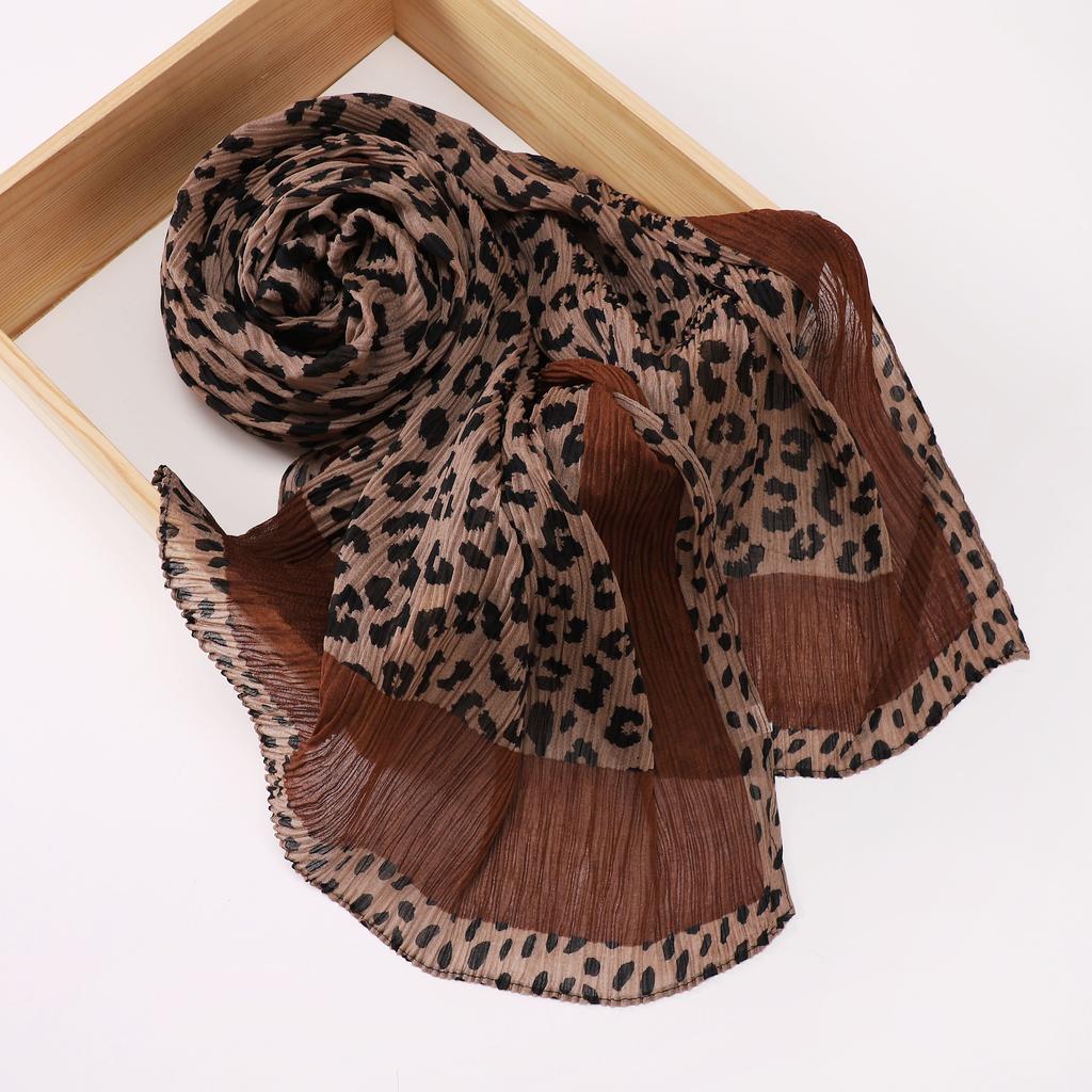 New Soft Pleated Cotton Scarf Leopard Print Hijab Islamic Solid Headscarf Crinkle Hijab Foulard Femme Musulman Wrap Bandana