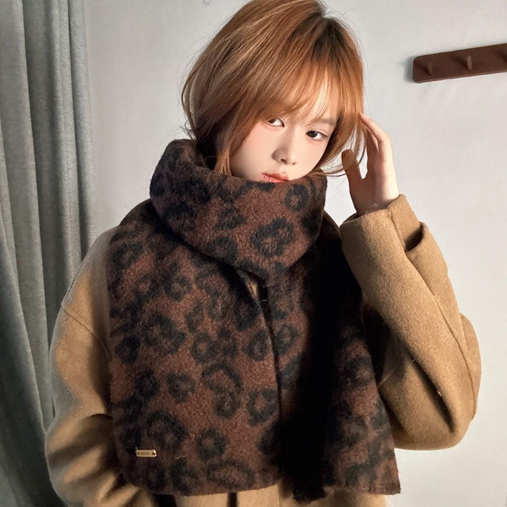 Lightweight Leopard Print Scarf Cashmere Blend Winter Shawl Trendy Imitation Wool Scarf  Unisex