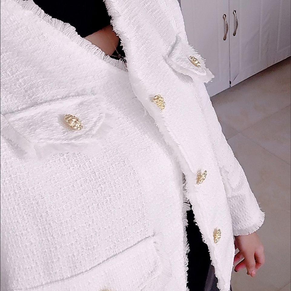 French Style Woolen Cropped Top for Women with Luxurious Coat