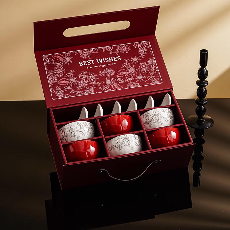 Rose Holiday Ceramic Dinnerware Set