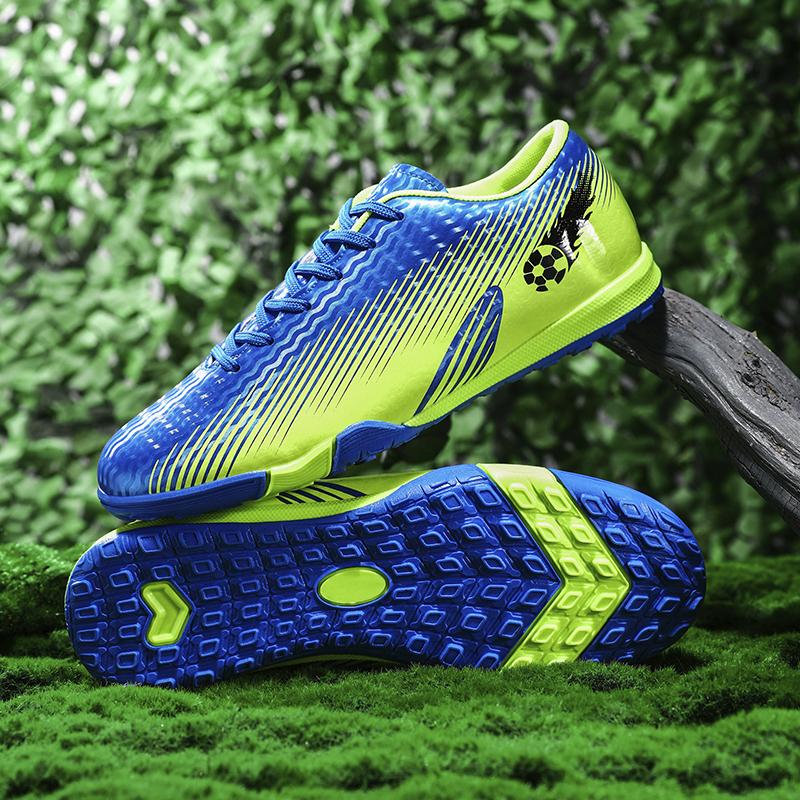 Hot Selling Unisex Sneakers Fashion Grass Youth Training Football Boots Men Women Indoor Anti Slip Low Cut Durable Soccer Shoes