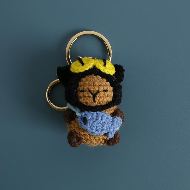 Cute Capybara Police Doll Crochet Keychains For Car Keys Pendant Handmaking Knitting Cartoon Kapibala Doll Keyrings Accessories