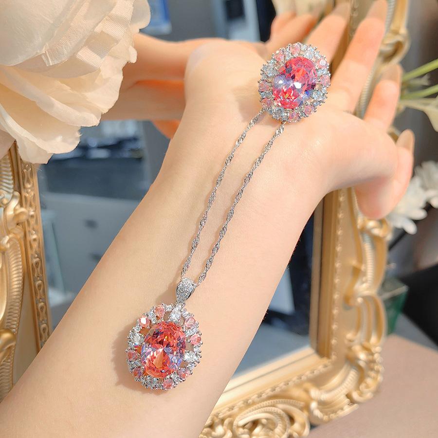 Fashion Luxury Pink Diamond Pendant Necklace Light Luxury Elegant Pigeon Egg Argyle Pink Ring Colorful Treasure Set Women