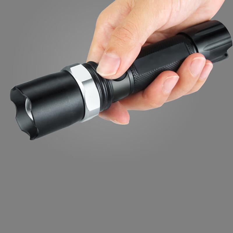 Portable Multifunctional Camping Flashlight